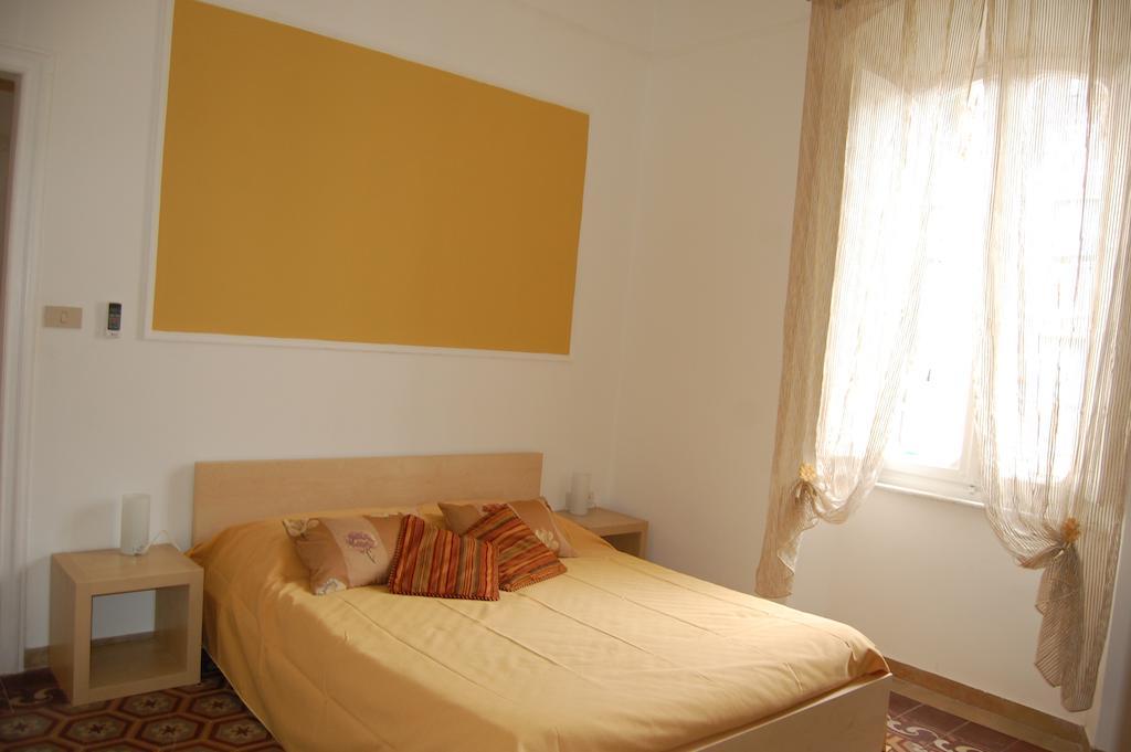 Arena Alfieri B&B Livorno Pokoj fotografie